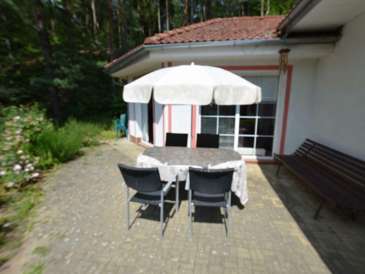 Villa Comfortable Detached House With Large Garden à Klokoci Extérieur photo